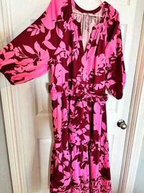 crown & ivy Pink and Burgundy Floral Maxi Dress modest 3X w/ pockets